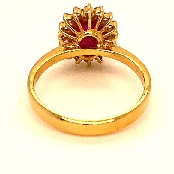 Burmese Ruby 1.70ct Diamonds Solid 18K Gold Ring - Picture 6 of 8